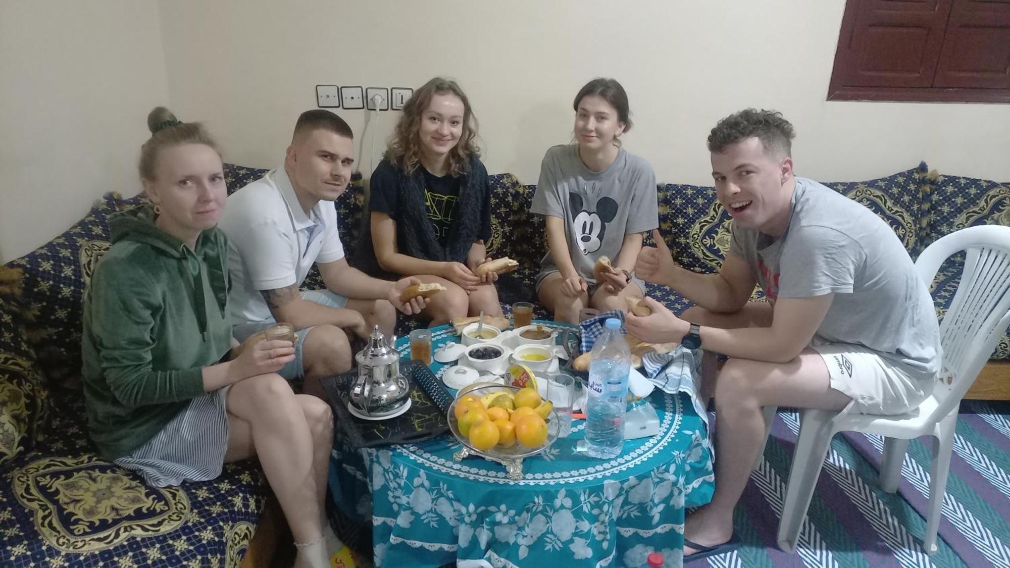 Chambre Chez L'Habitant Avec Famille Agadir Exterior foto